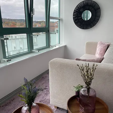 Apartment Skyline 504